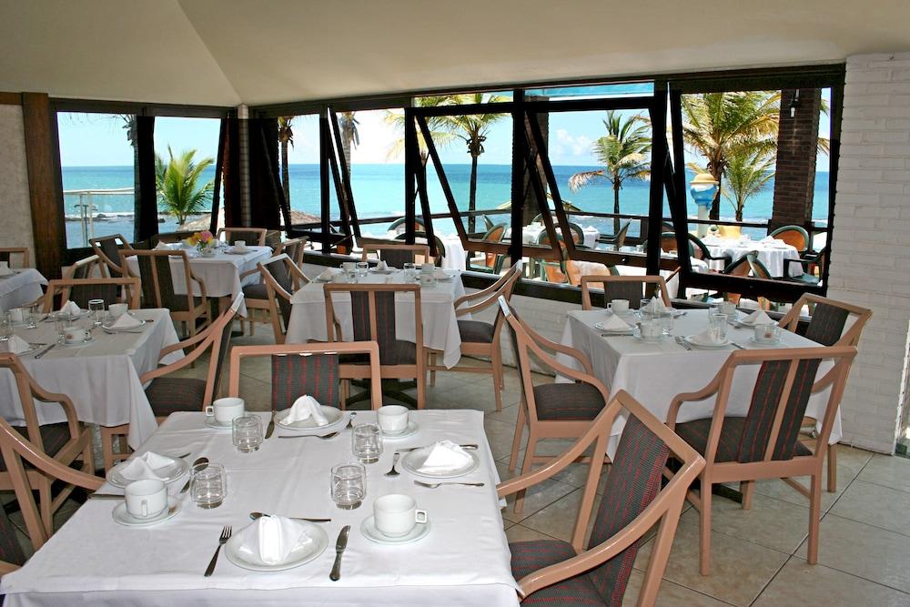 Baia Cabralia Hotel Santa Cruz Cabralia Exterior photo
